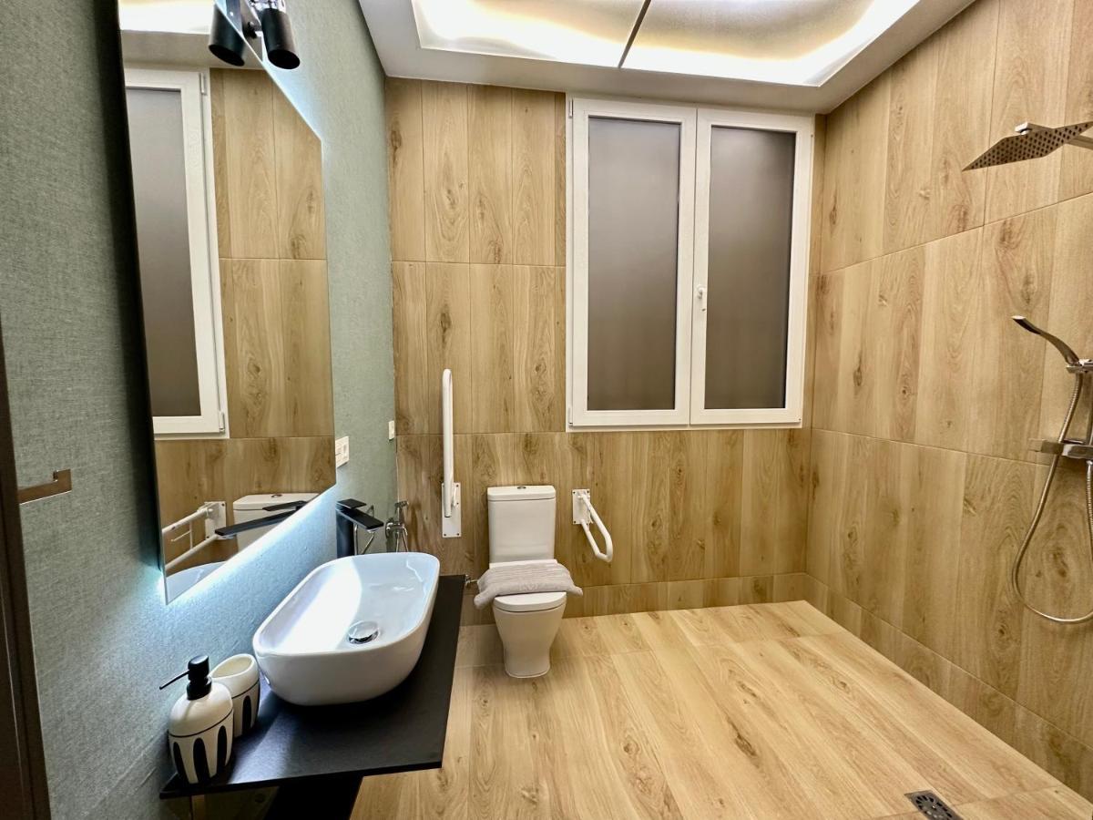 Suites 18 - Hostatel Гранада Екстериор снимка