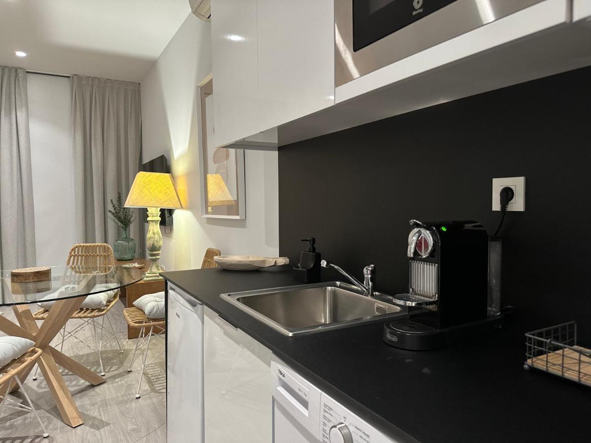 Suites 18 - Hostatel Гранада Екстериор снимка
